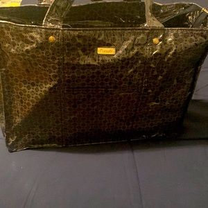 PurseN large travel tote
